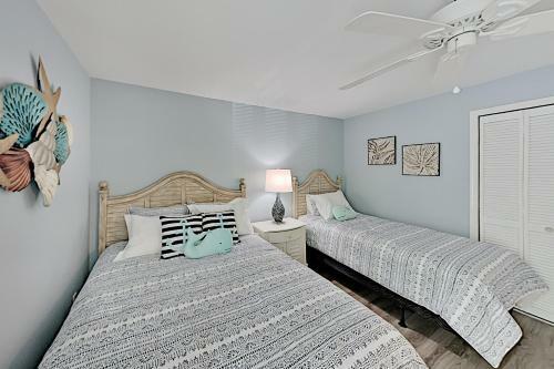 Updated Beach Villa With Private Lagoon-view Balcony Villa