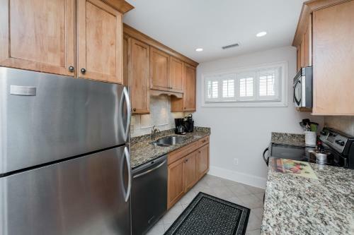 Villa 1380 Fairway Oaks