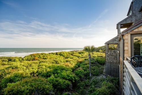 4304 Windswept Villa
