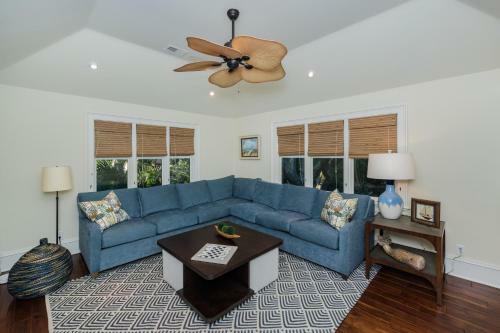 24 Surfsong Road