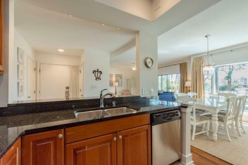 4996 Turtle Point Villa