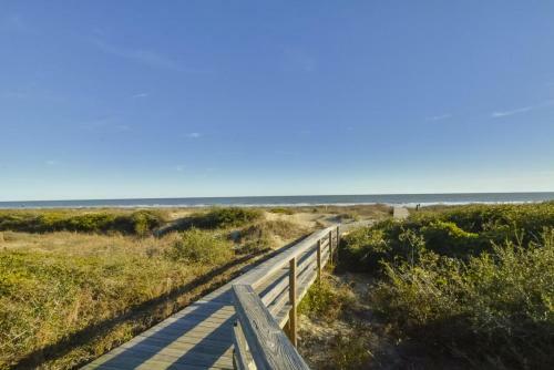 2269 Shipwatch Villa