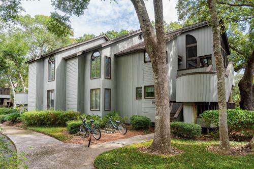 4516 Parkside Villa