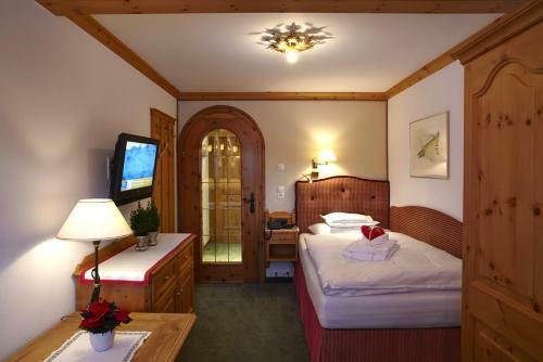 Sporthotel Lor�nser