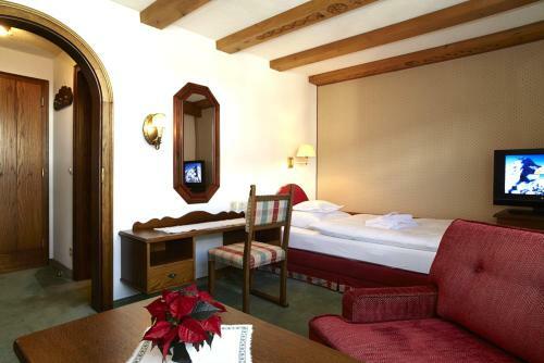 Sporthotel Lor�nser