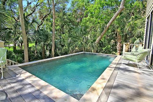 262 Governors Drive