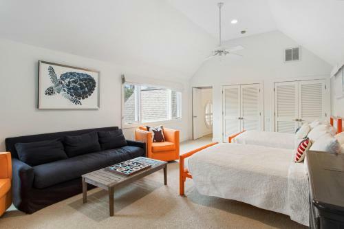 20 Surfsong Road