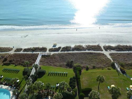 Aparthotel Suites At The Beach