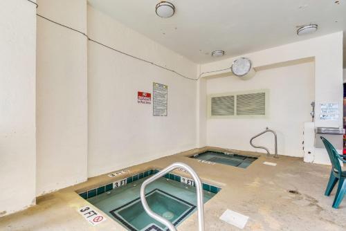 Apartamento Ocean-view Condo W Balcony
