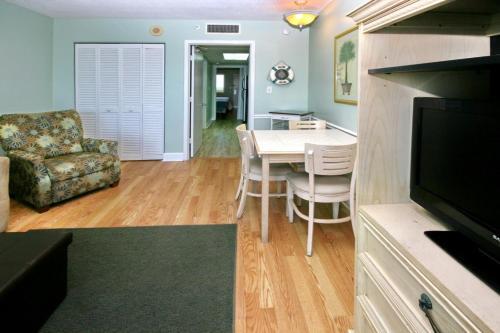 Villa Direct Oceanfront- Sleeps 6 Wow Views- Family Fav