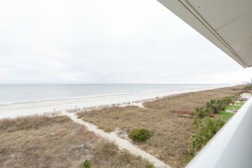Hotel A Place At The Beach By Capital Vacations