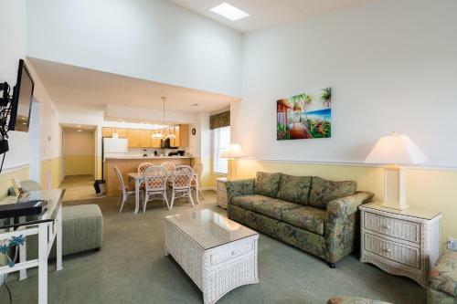 Hotel A Place At The Beach By Capital Vacations