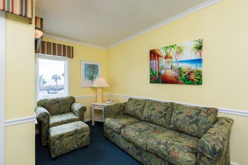 Hotel A Place At The Beach By Capital Vacations