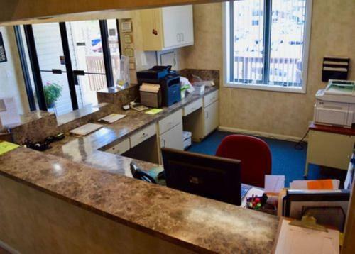 Hotel A Place At The Beach By Capital Vacations