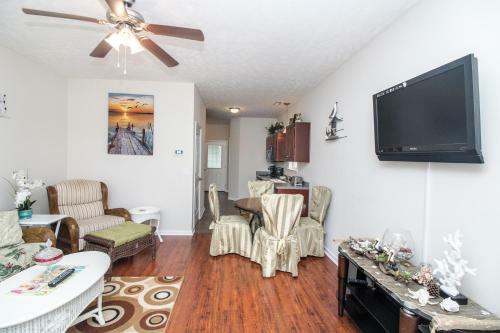 Hotel Beach Vacation Condos South
