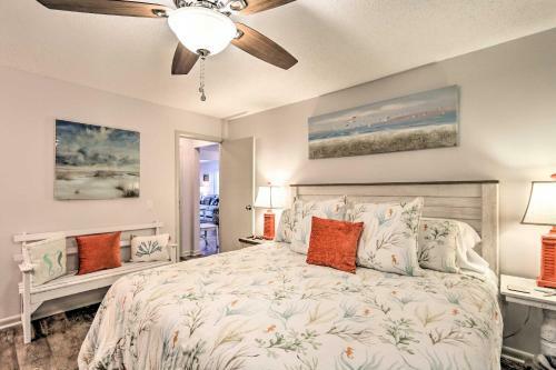 Apartamento Luxe Island Condo With Deck Play, Swim And Relax!