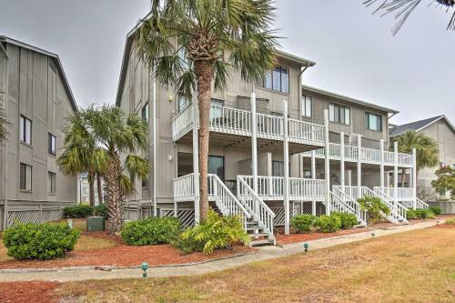 Apartamento Luxe Island Condo With Deck Play, Swim And Relax!
