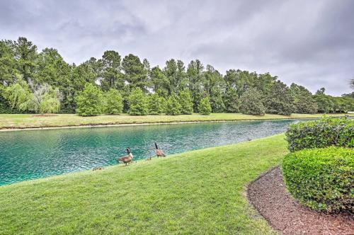 Apartamento Chic Myrtle Beach Condo At Barefoot Resort With Pool!