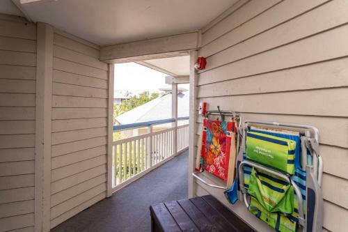 L 212 Harbor Island Condo