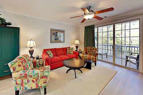 Apartamento Arbor Trace Getaway - Golf Course Views & Pool Condo