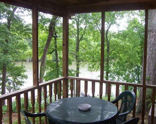 Lake Cabin Resort On Lake Marion In Santee