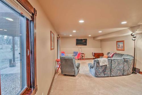 Home With Backyard In Black Hills, 4 Mi To Deer Mtn!