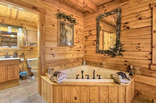 Secluded Smoky Mountain Retreat With Wraparound Deck!