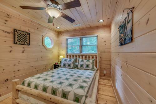 Country Dreams- Mtn View Near Ocoee River