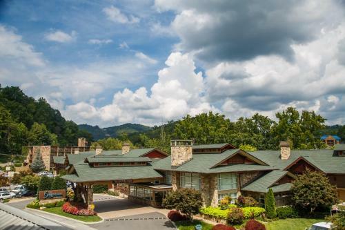 Hotel Greystone Lodge On The River