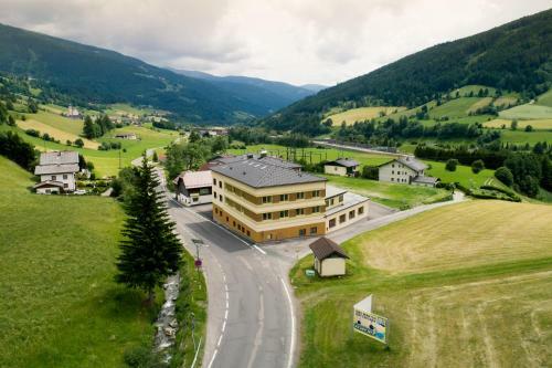 Hostal Pension M�hlbacherhof