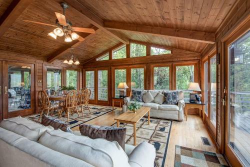 Above The Clouds Ii, 4 Bedrooms, Sleeps 11, View, Pet Friendly, Pool, Golf
