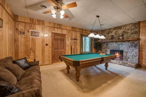 Above The Clouds Ii, 4 Bedrooms, Sleeps 11, View, Pet Friendly, Pool, Golf