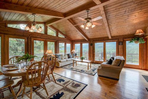 Above The Clouds Ii, 4 Bedrooms, Sleeps 11, View, Pet Friendly, Pool, Golf