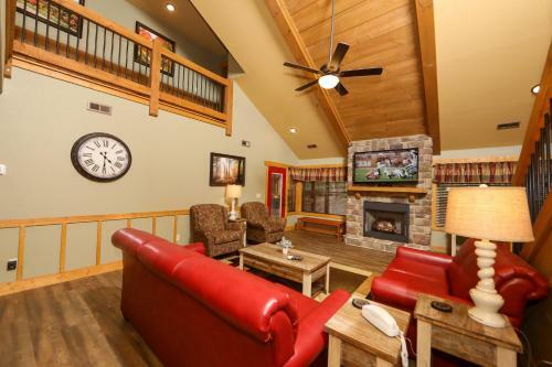 Ivie Holler Chalet