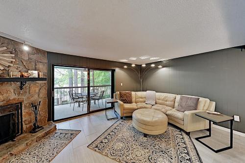 Apartamento Yeti's Hideaway With 3 Pools Near Skiing, Dining Condo