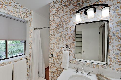 Apartamento Yeti's Hideaway With 3 Pools Near Skiing, Dining Condo