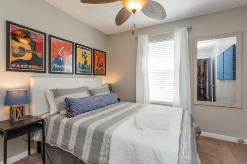 Fun Buena Vista Heights Home Close To Downtown