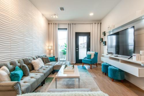 Apartamento Illume - 2 Ultramodern Suites - Courtyard Pool Condo