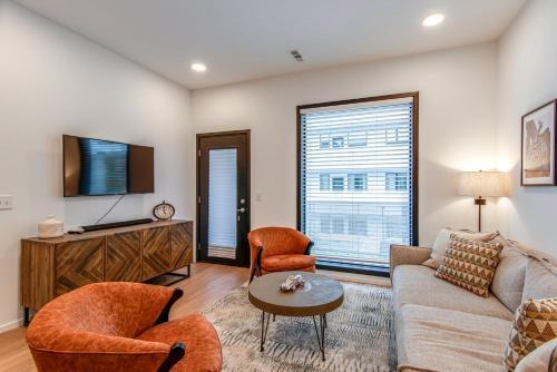 Apartamento Illume - Plush Green Community - Pool-view Balcony Condo
