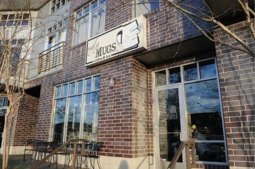 Boho Chic 2bd Walk To Shelby Park And Restaurants!
