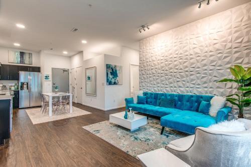 Apartamento Illume - Ultramodern Community - Poolside Patio Condo