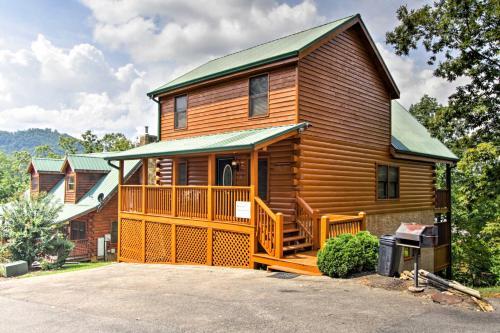 Mountaintop Manor With Hot Tub, Resort Pool Access