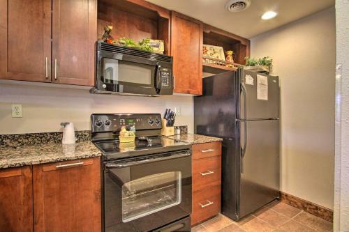 Apartamento Central Condo, 1 Mi To Pigeon Forge Parkway!