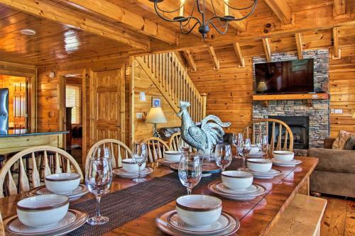 3,500-sq-ft Cabin - Sunrise And Mtn View And Pool Access