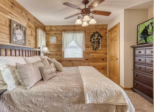 Smoky Mountain Dreamin Cabin