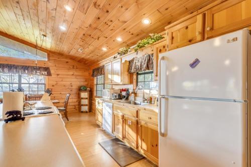 Misty Vista Cabin