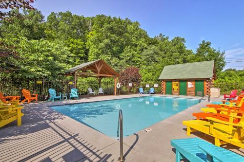 Sevierville Cabin With Deck Near Pigeon Forge!