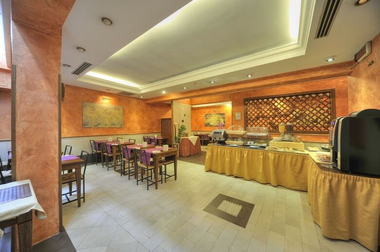 Hotel Aurora Garden