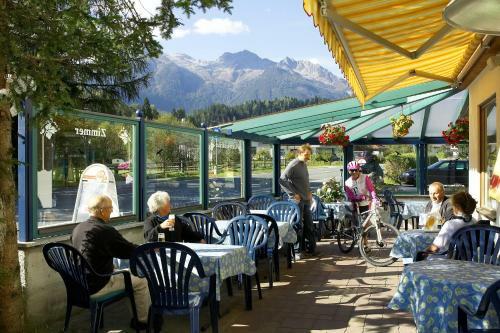 Hostal Familiengasthof Schranz