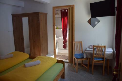Hostal Gasthaus Pension Marienhof